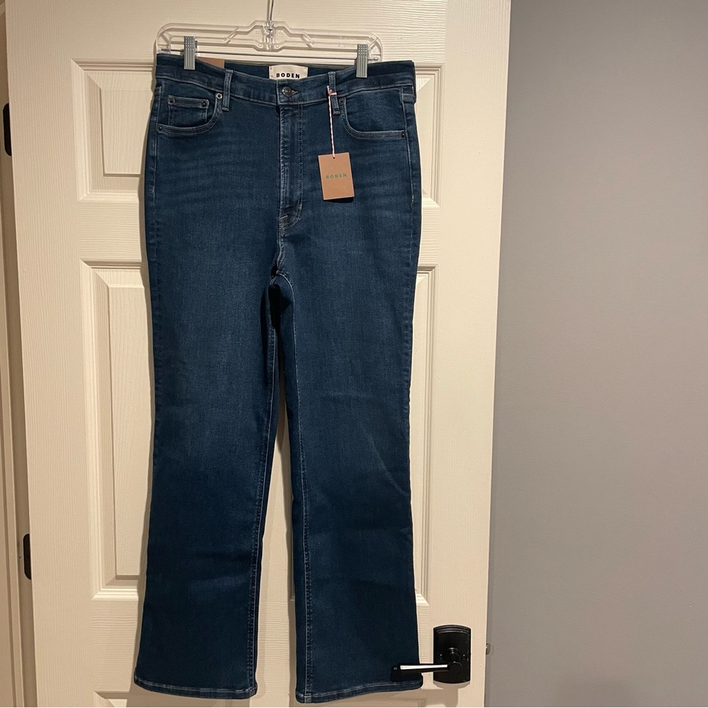 Boden Straight Leg High-Rise Jean